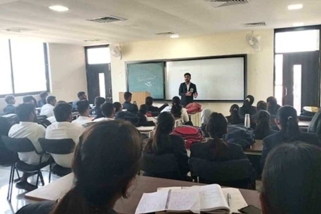 CLASS ROOMS
